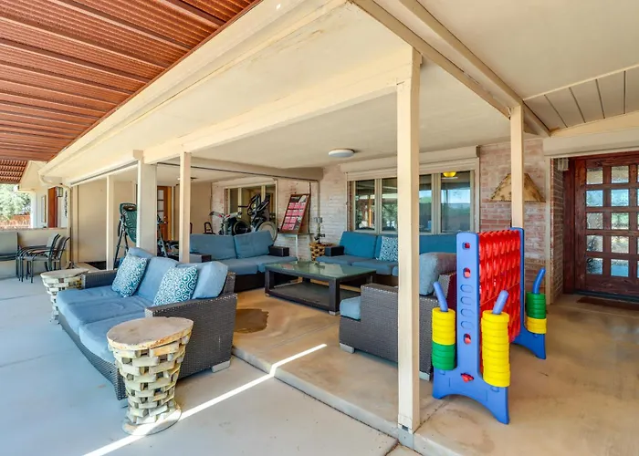 Hike, Shop & Relax: Tucson Home W/ Swim Spa Access