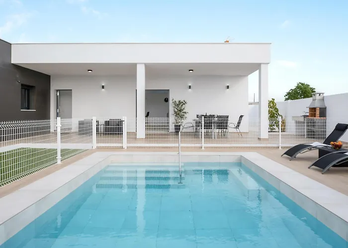 Villa Sandra Solo Familias
