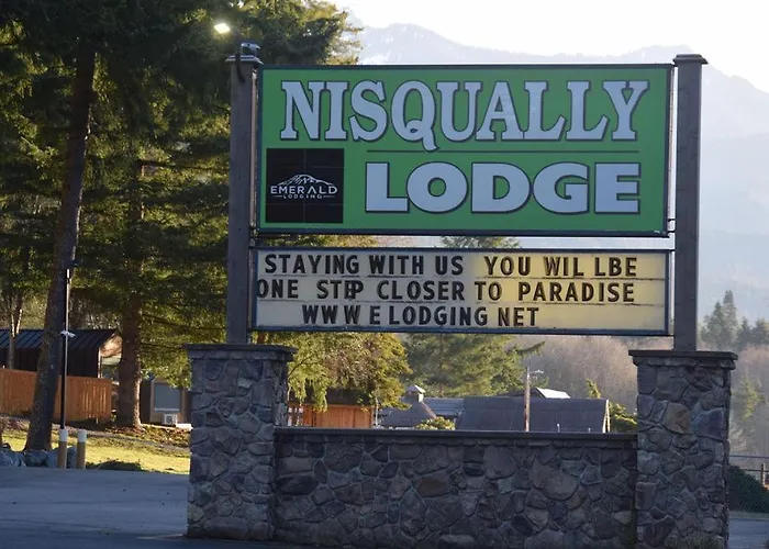 Nisqually Lodge