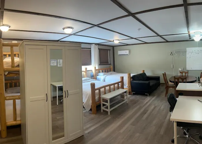 Cougar Mountain Lodge And Resort Cabin Rentals