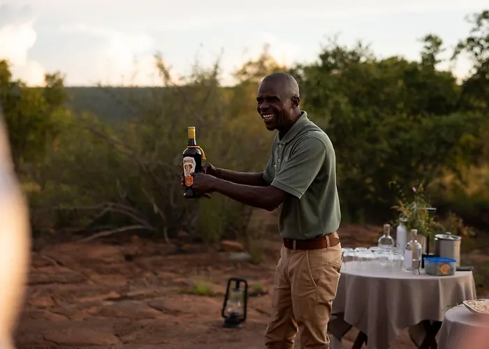 Laluka Safari Lodge - Welgevonden Game Reserve