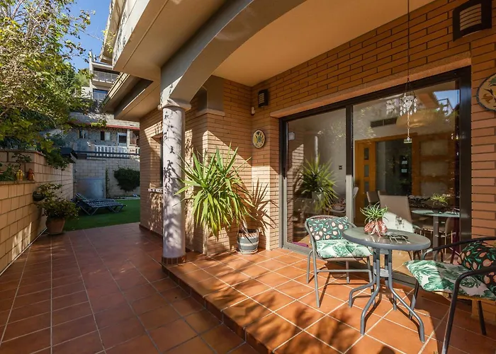 Casa Lourdes Vila Canyelles 