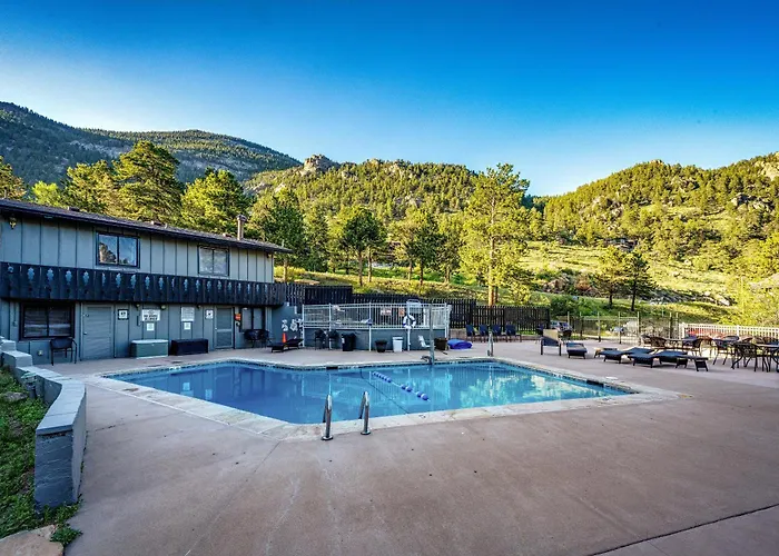 Estes Park Vacation Rental: 1 Mi To National Park