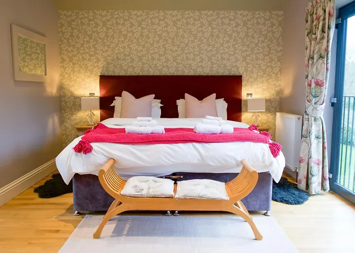 Snowdrop Lodge