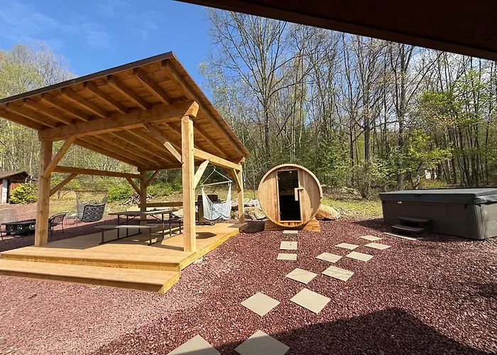 Cozy Log Cabin In Jim Thorpe