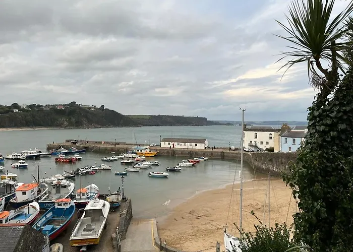 Ship Cottage Tenby Beach 50M