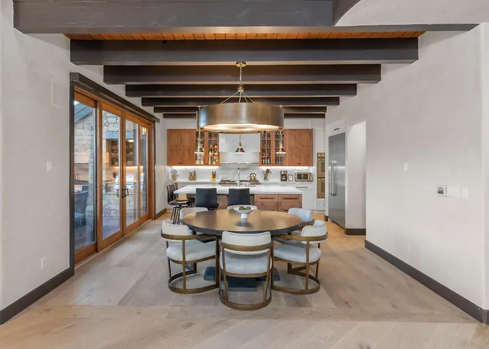 Vista Haus At Country Club - Private Golf And Ski Retreat!