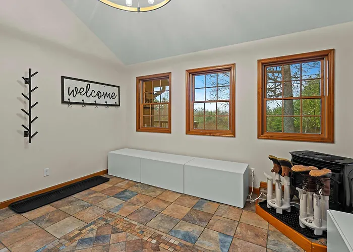 Pool Arcade Mtn Views Lake George Home Retreat Wfh