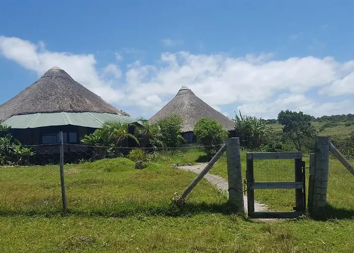 Beautiful Rustic Sea Cottage, 2Km Kob Inn