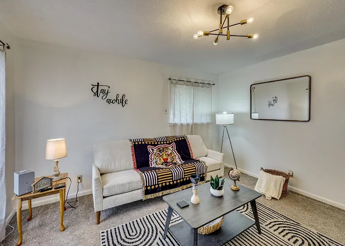 Easy University Access! Charming Home In Grambling