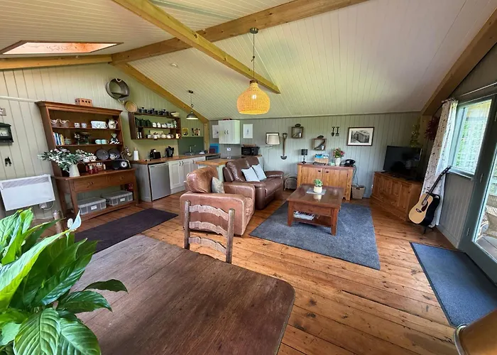 The Potting Shed And The Garden Shed Self Catering