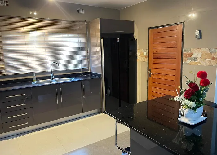 Royal Suites Apartments