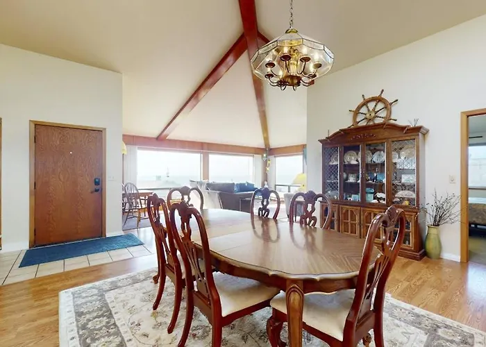 Pinnacle Heights