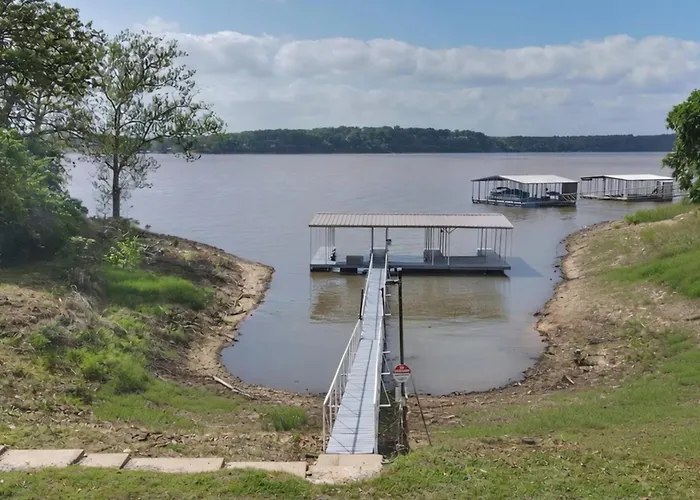 Lakefront Cabin: Boat Dock, Pool & Hot Tub