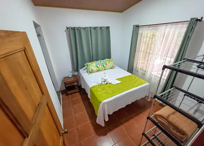 Arenal Oasis Eco Lodge & Wildlife Refuge