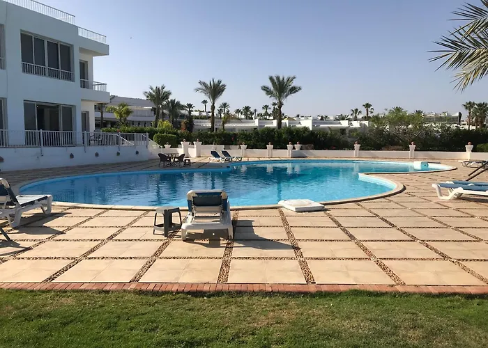 Carlton Luxury Villa
