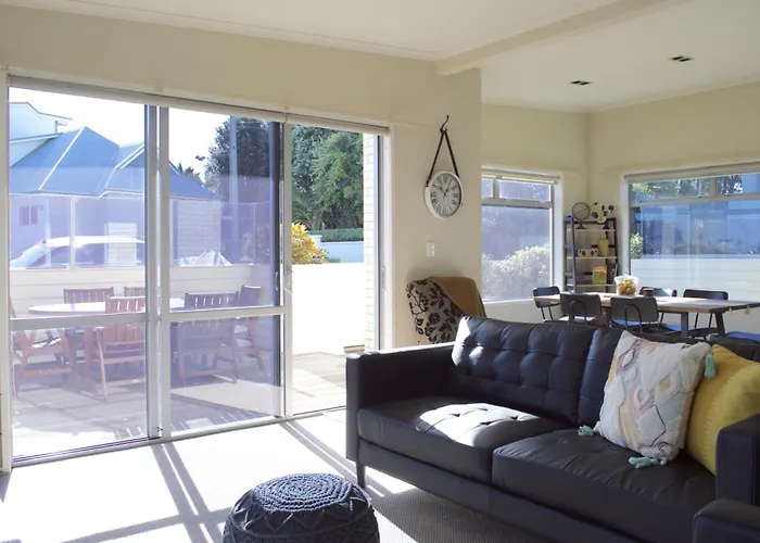 Escape To Buller - Enjoy A Relaxed Holiday Vibe