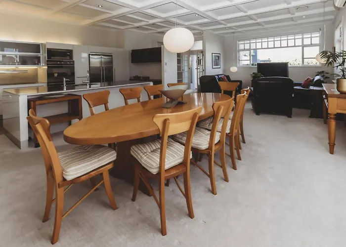 The Front Office - Charming 3Br Heritage Home