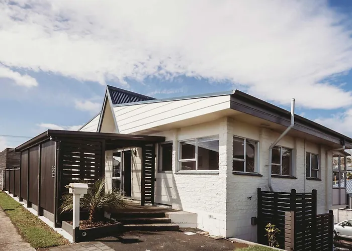 Love It On Lemon - Modern Townhouse Near Cbd