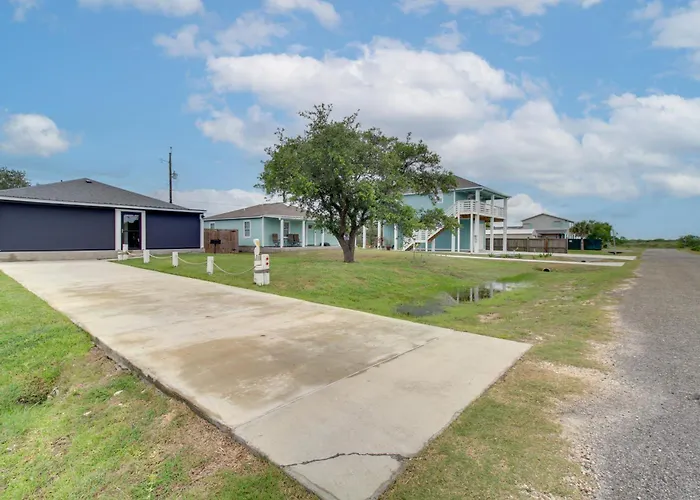 Heron Bay Cottage | Boat Parking | Pet Friendly