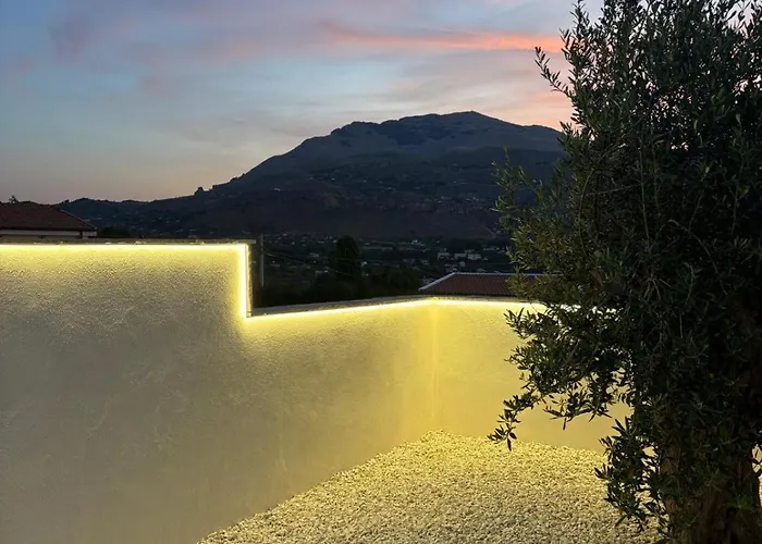 Le Sorelle Entire Villa Sea View