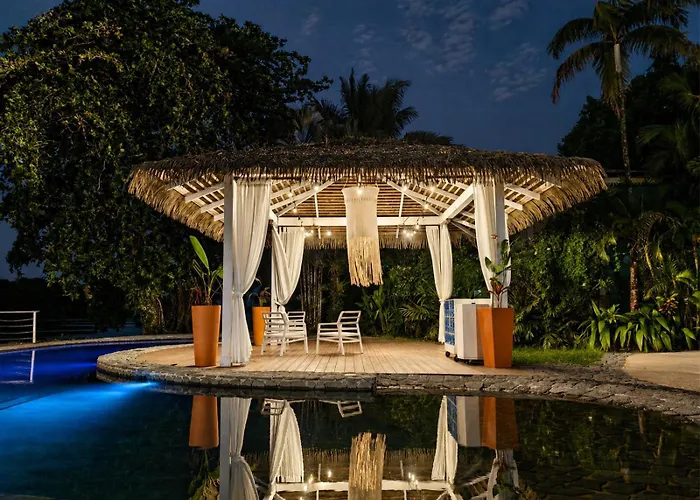 Tortuga Lodge & Gardens By Boeena