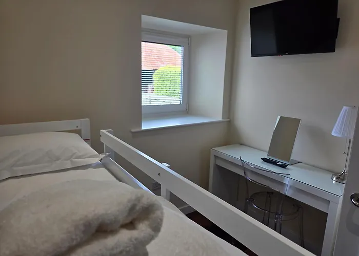 Auchendennan Farm Self Catering Cottages