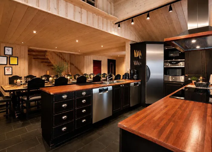 Spacious Cabin In Hemsedal, 8 Bedrooms And Sauna