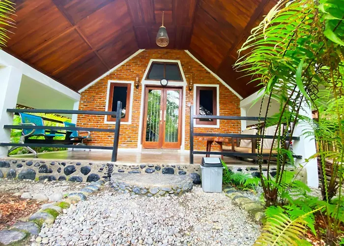 Magpie Homestay & Jungle Trekking Especially For Guest Trekking With Us