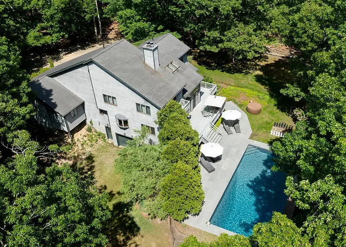 Meadowood Manor By Rove Travel - 6Br Outdoor Spaces