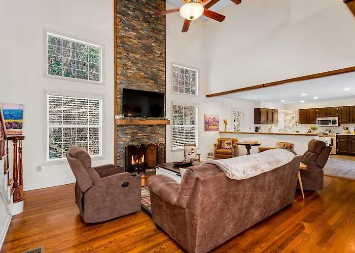 Cherry Tree Lodge