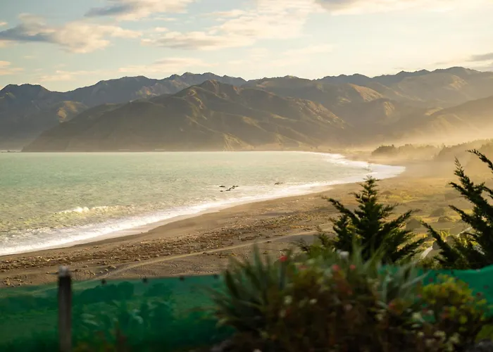 Expansive Ocean & Mountain Views - Kk82140