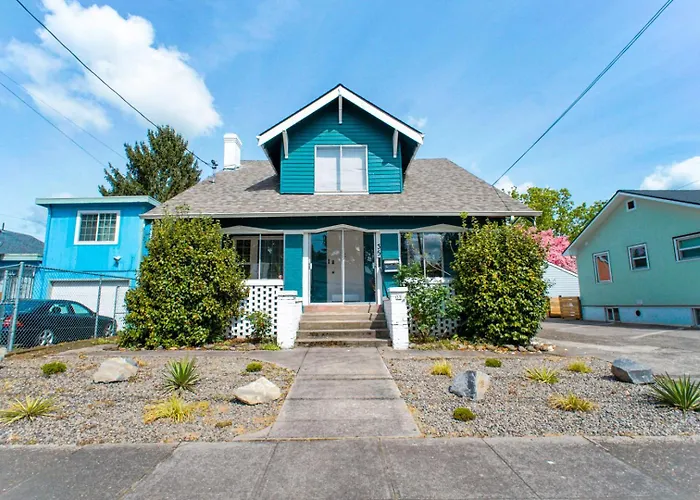 Rose City House