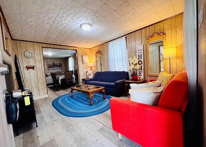 Home Away Home At Niagara View 16Th