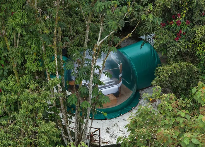Mindo Glambird Glamping & Lodge