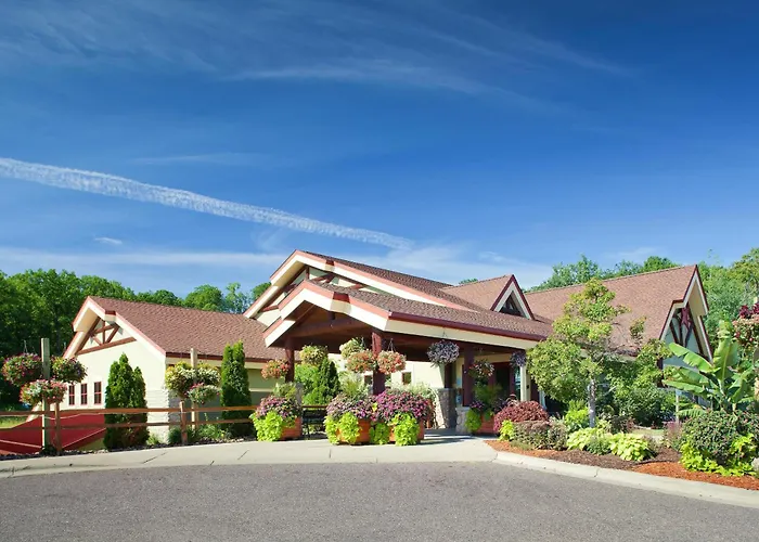 Hilton Grand Vacations Christmas Mountain Village Wisconsin