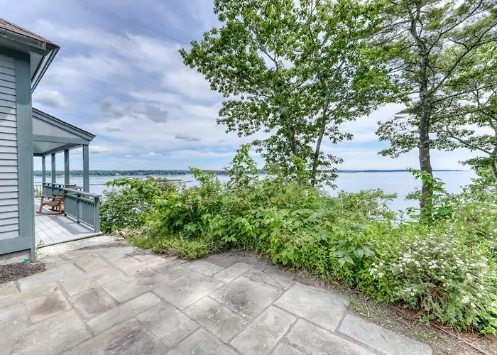 Delightful Oceanfront Home With Amazing Views, Wrap-Around Deck & Two Fireplaces