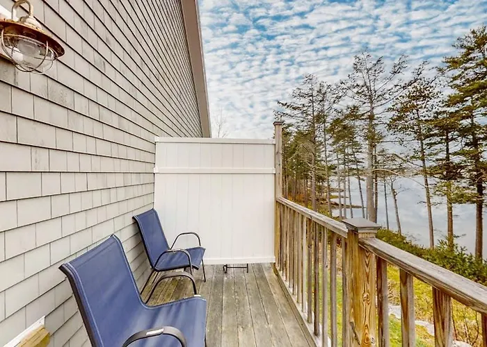 Water-View Condo At Sheepscot Harbour Resort With Deck, Full Kitchen, And Wifi