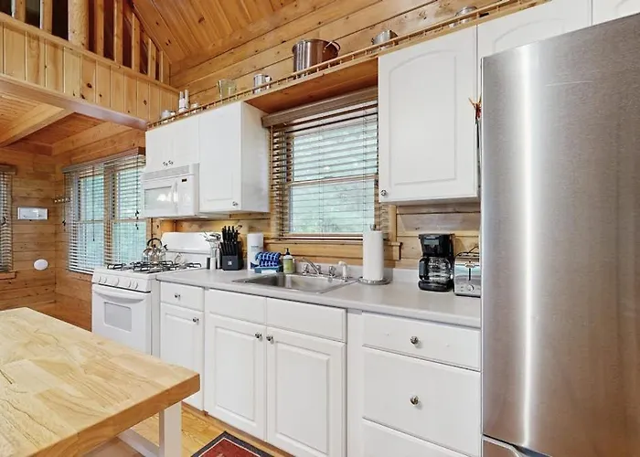 Lakefront Home With Private Dock, Canoe & Kayak, Fast Wifi, And Firepit - Dog Ok