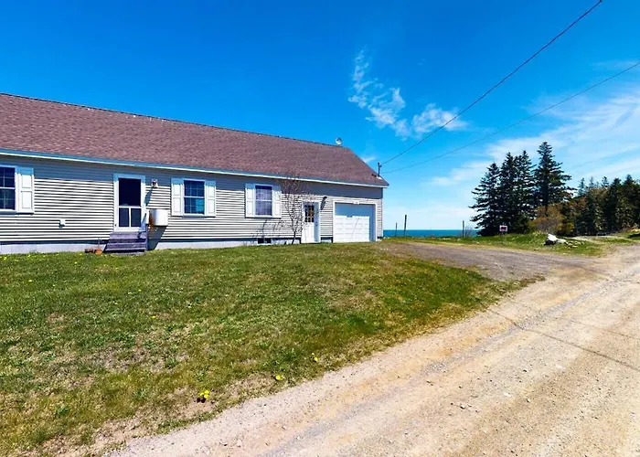 Tranquil Getaway On The Coast With Beach Access, Ocean Views, & Screened Porch