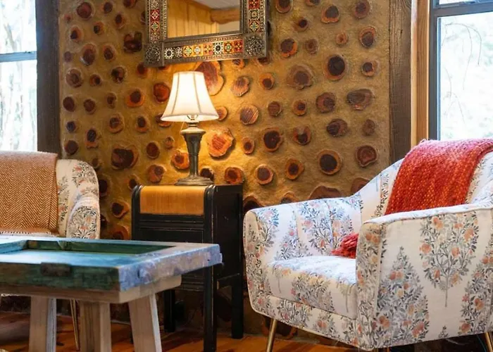 A Rustic Romantic Getaway In Texas Hill Country