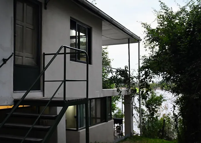 Kayube Estate