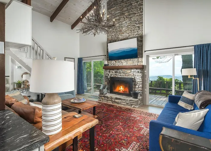 Blue View Chalet