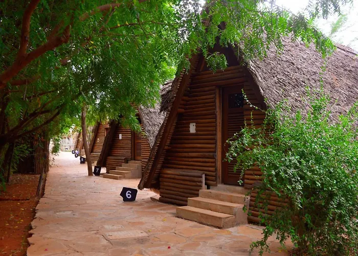 Boma Simba Safari Lodge