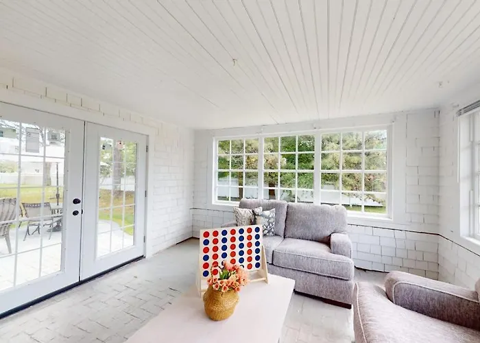 1930S Guest House