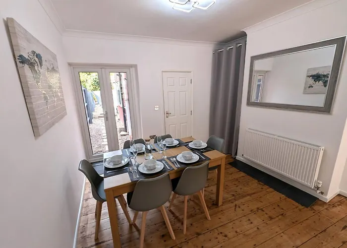Eco-Friendly Norwich Home Parking & Fast Wi-Fi