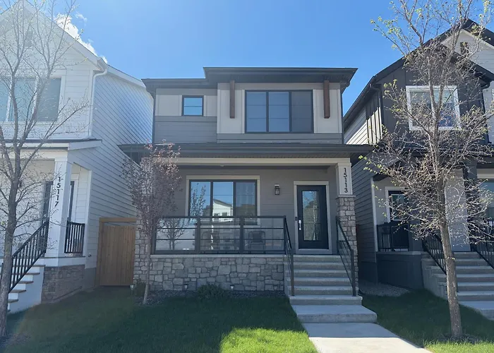 Beautiful New House In Alpine Park, Calgary