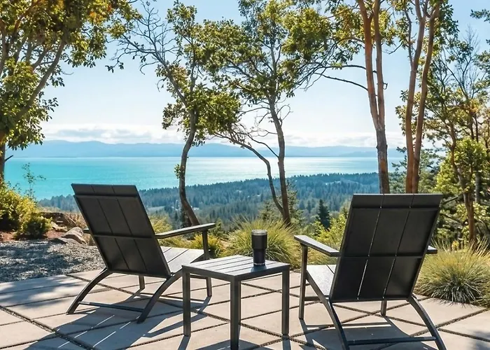 Mountain Suite, Ocean Views, Fire Pit, Well-Equipped Kitchen, Quiet & Private