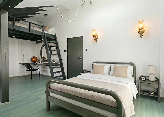 Urban Spa House Jacuzzi, Sauna, Taras & Grill ! No Parties