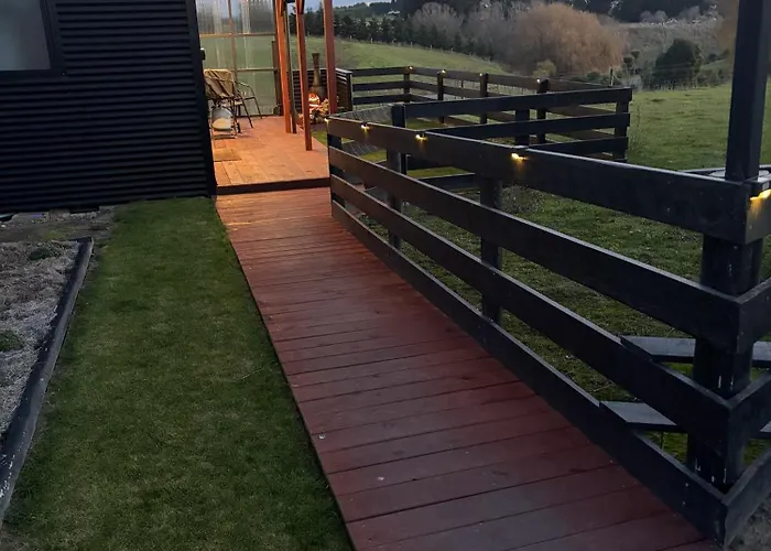 Town And Country Cabin